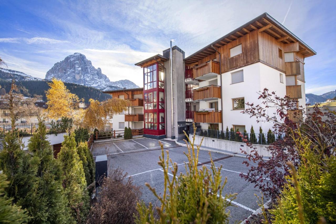 Apartment Lulu Selva di Val Gardena Luaran gambar